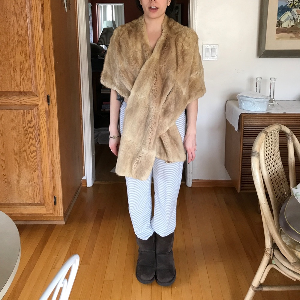Vintage Muskrat Fur Shawl